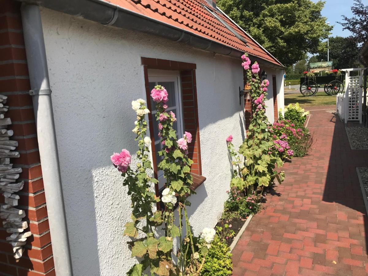 Ferienhaus Wattwurm Rysum Exterior foto